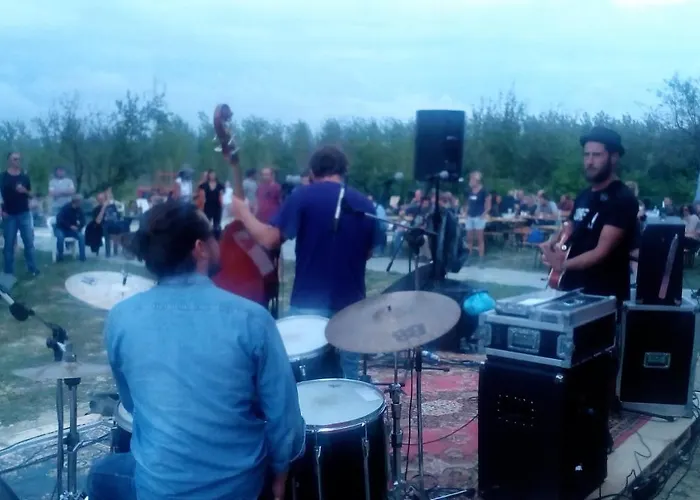 אתר קמפינג Ecogarden With 3*