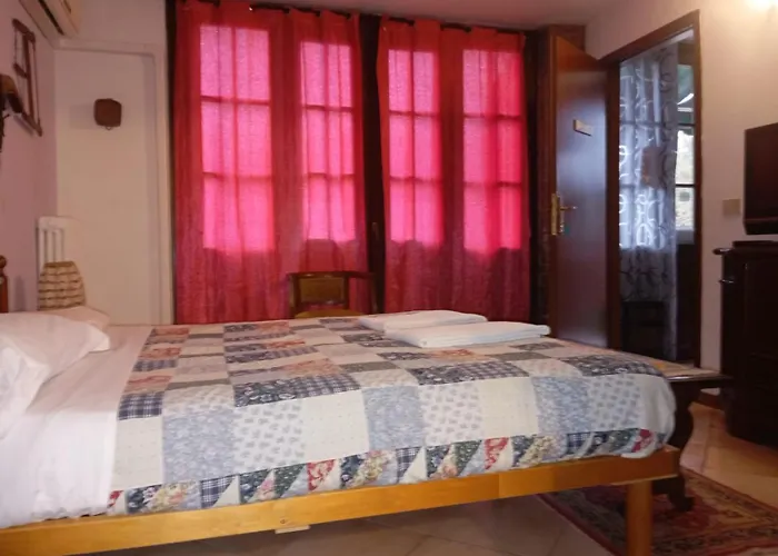 אתר קמפינג Ecogarden With 3*