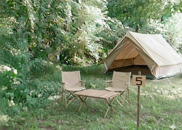 Kamp alanı Ecogarden With 3*